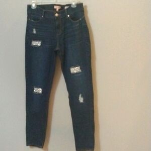 Juicy Couture Ripped Skinny Jeans with Rhinestone patches.size 8